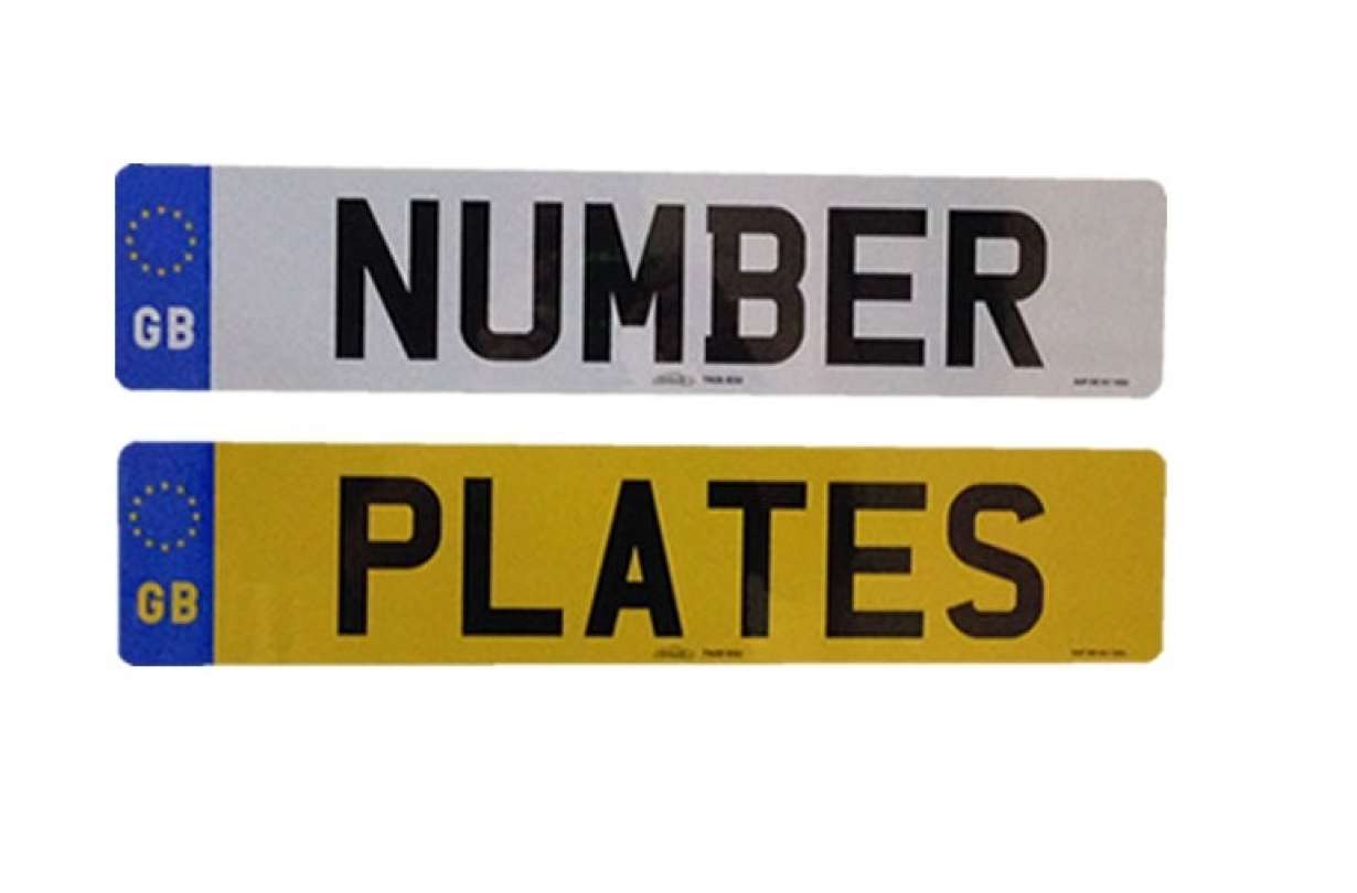 Driving with Foreign Plates in Greece: Green Card Rules for Expats (2026)